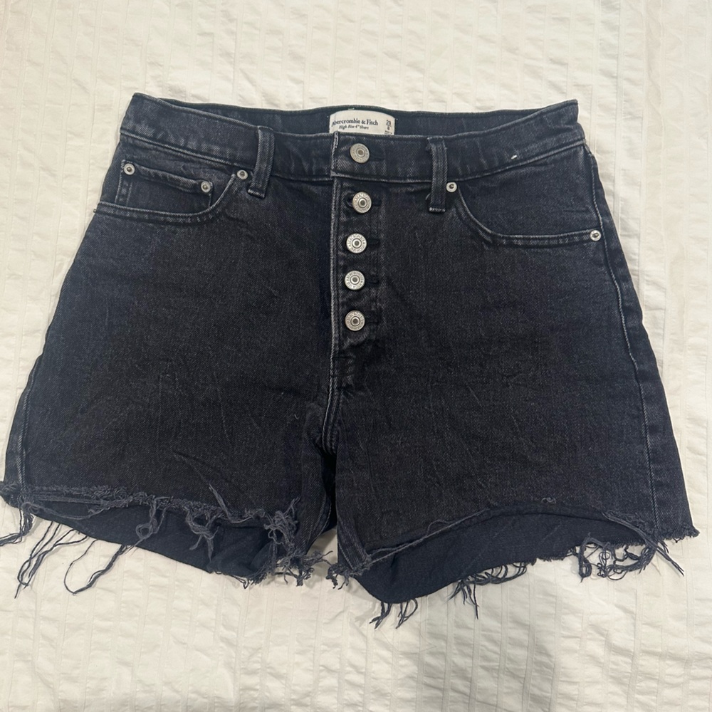 Abercrombie and Fitch High Rise 4” Short Size 29/8 Black Jean